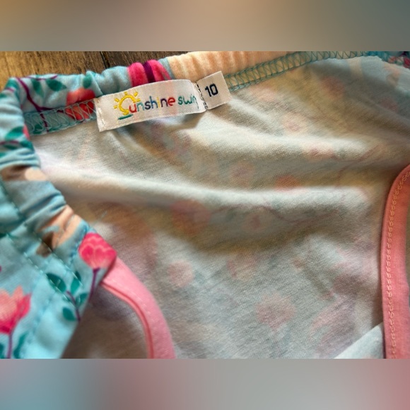 Sunshine Swing Dresses - Picture 2 of 3